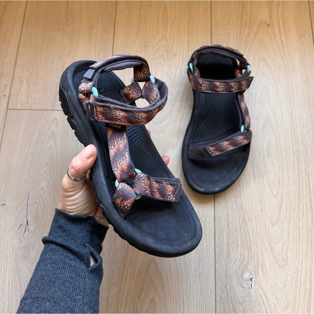 Teva Sandals | women’s hurricane xlt2 - Picture 1 of 3
